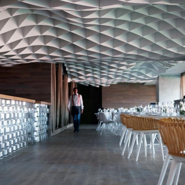 V'ammos restaurant in Piraeus