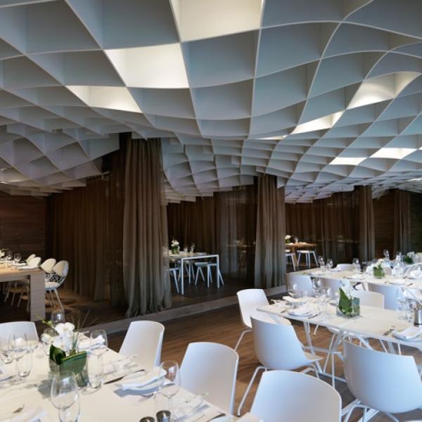 V'ammos restaurant in Piraeus